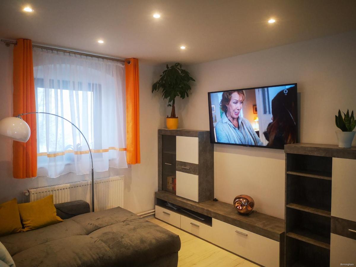 Ferien- Und Businesswohnung Relax Im Ersten Stock Sonnen Ngoại thất bức ảnh