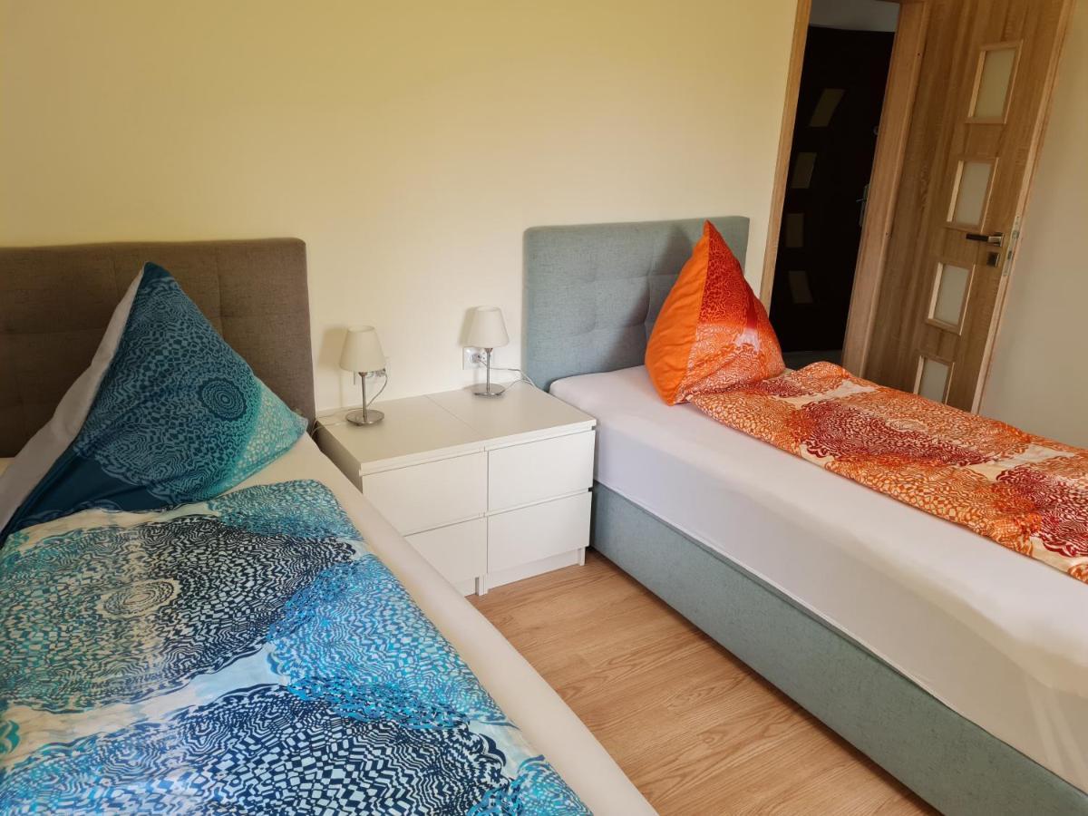Ferien- Und Businesswohnung Relax Im Ersten Stock Sonnen Ngoại thất bức ảnh